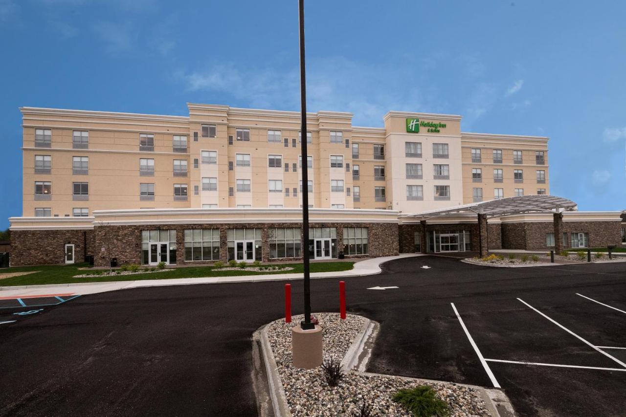 Holiday Inn & Suites Detroit - Troy By Ihg Ngoại thất bức ảnh