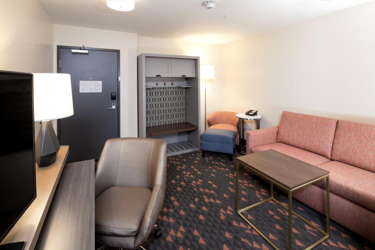 Holiday Inn & Suites Detroit - Troy By Ihg Ngoại thất bức ảnh
