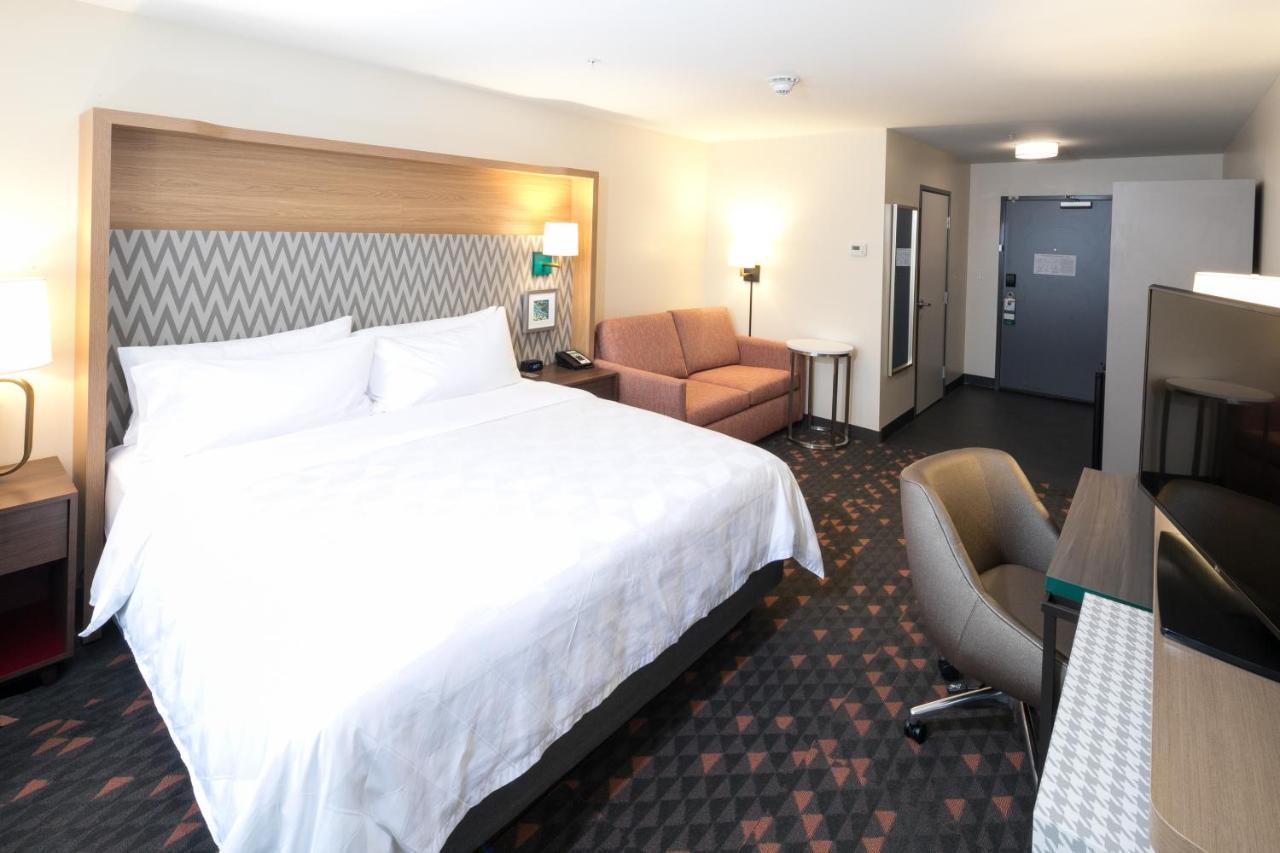 Holiday Inn & Suites Detroit - Troy By Ihg Ngoại thất bức ảnh