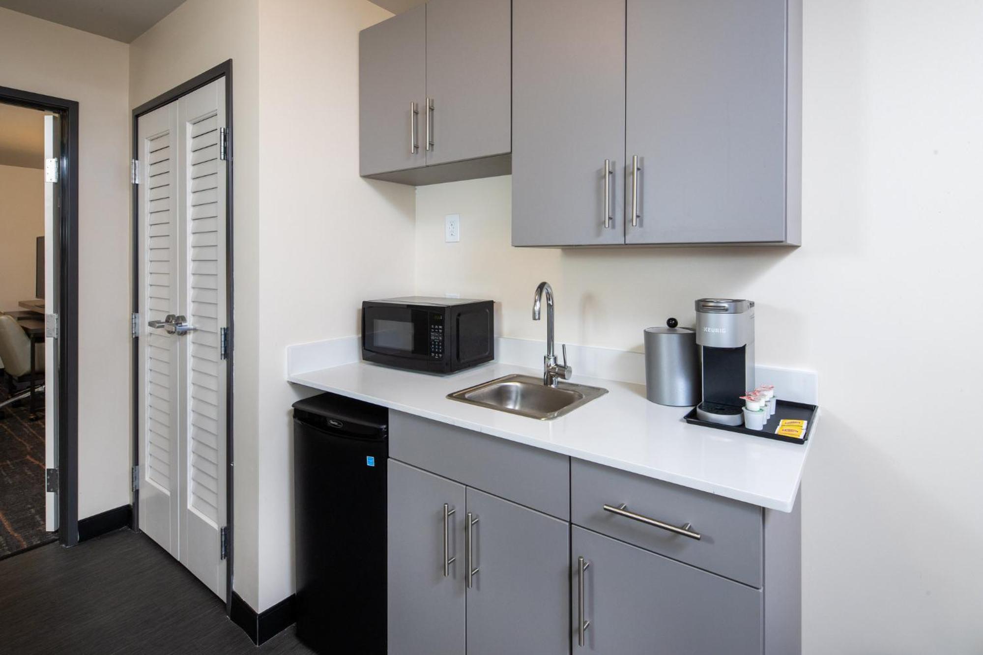 Holiday Inn & Suites Detroit - Troy By Ihg Ngoại thất bức ảnh