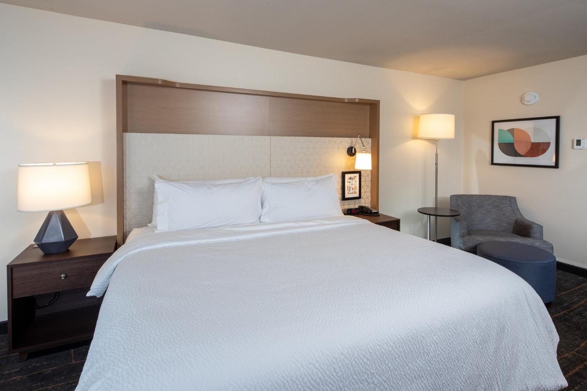 Holiday Inn & Suites Detroit - Troy By Ihg Ngoại thất bức ảnh