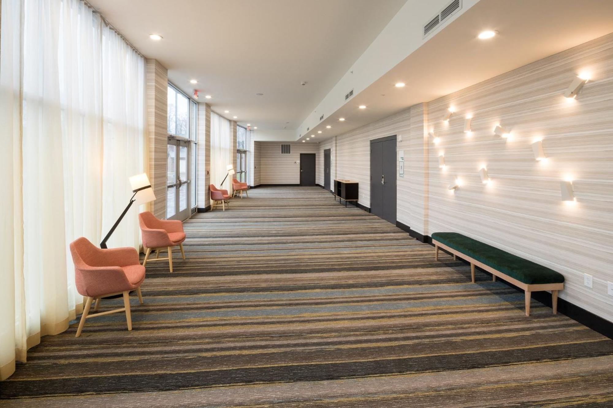 Holiday Inn & Suites Detroit - Troy By Ihg Ngoại thất bức ảnh